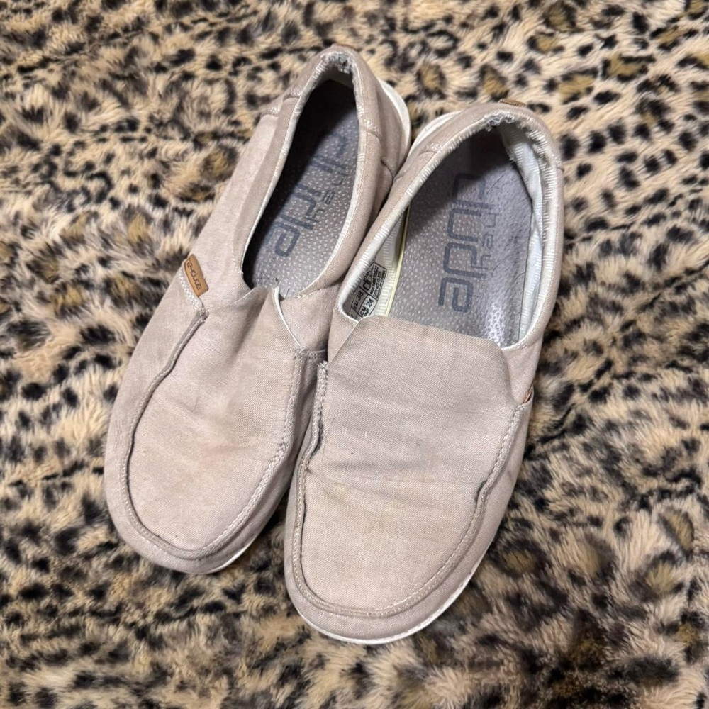 Heydudes Casual Slip-On Canvas Shoes - Beige